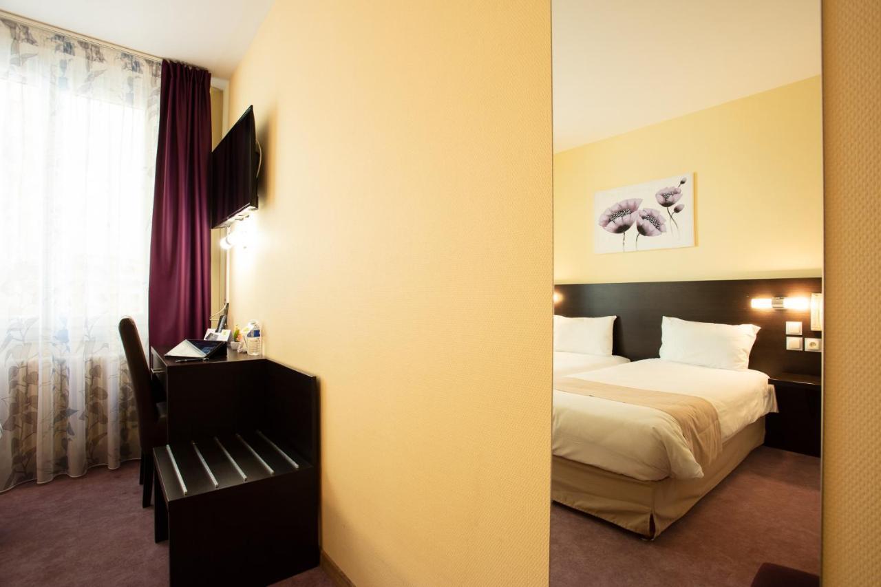 Logis Hotel Restaurant De France Saint-Geniez-dʼOlt المظهر الخارجي الصورة